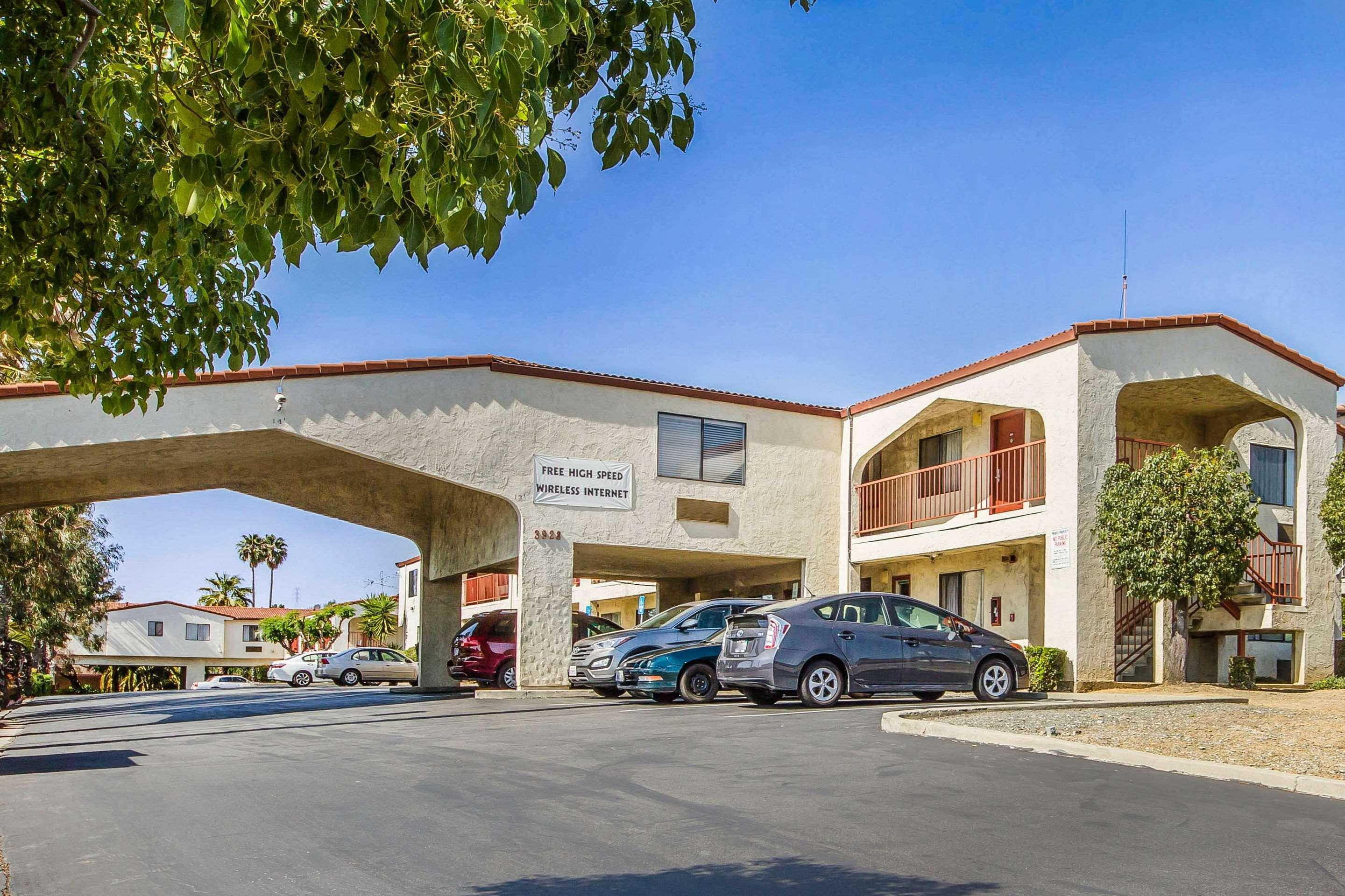 Econo Lodge Castro Valley I-580 Buitenkant foto